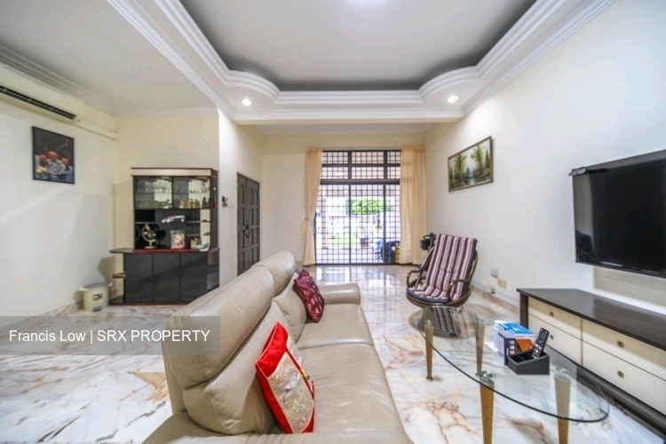 Lowland Road (D19), Terrace #556584731